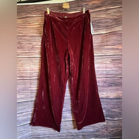 NWT Soft Surroundings Red Velvet Wide Leg Pants. Size Large! - Picture 9 of 9